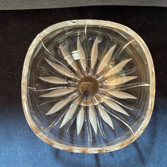 MIKASA Flame D'Amore Blown Glass 8” Bowl - Picture 2 of 7